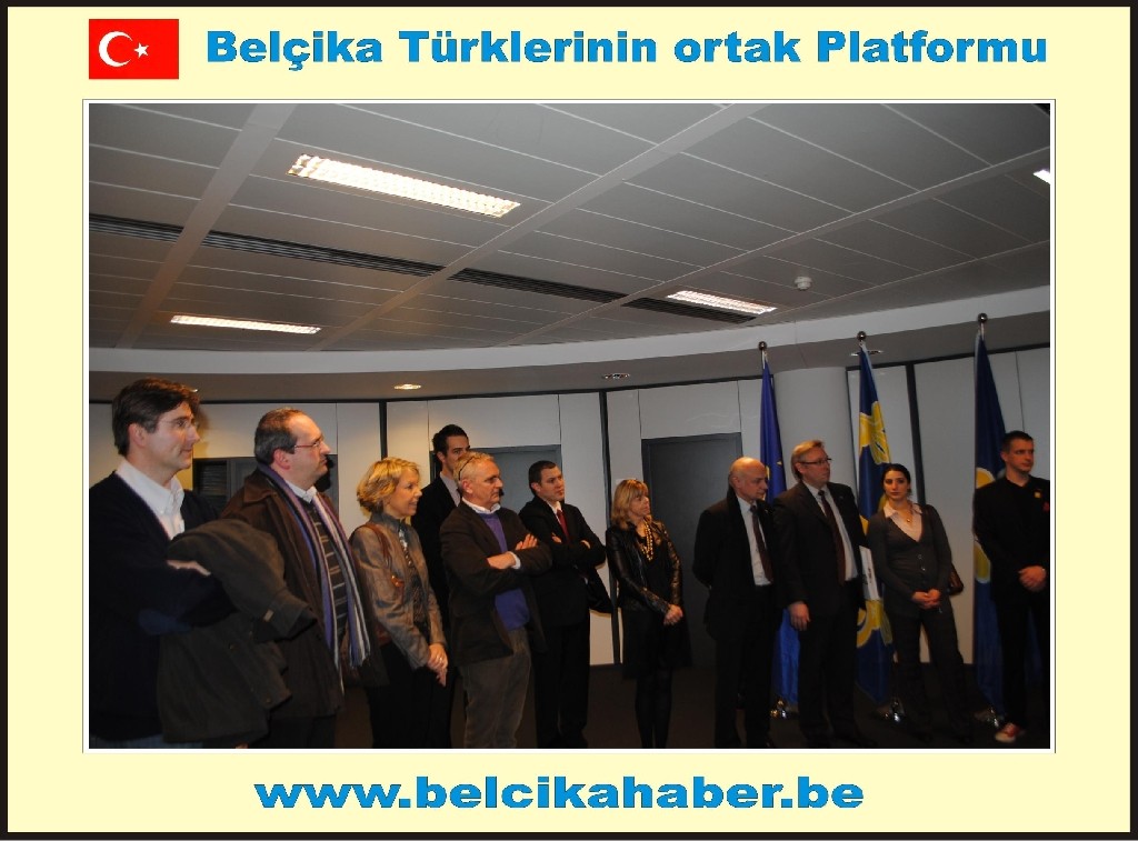 BAKAN KIR GENÇ USTALARI ÖDÜLLENDİRDİ