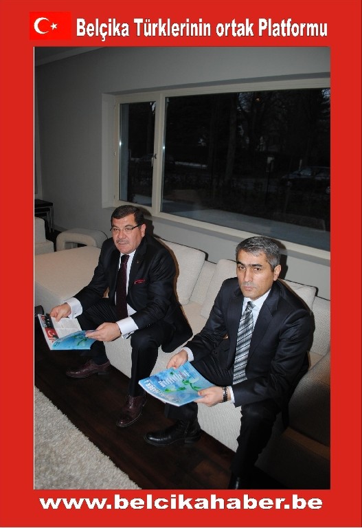 DOKTORLAR VE İŞADAMI İZCİ BAKAN BAĞIŞ ONURUNA VİLLALARINDA YEMEK VERDİLER