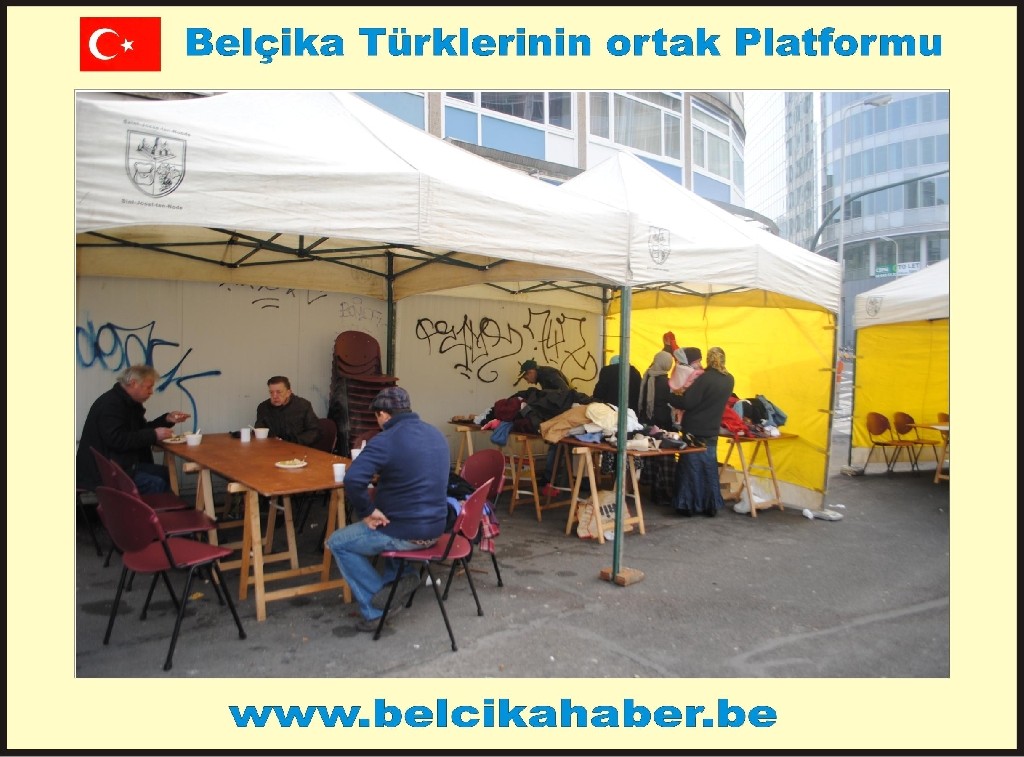 ARDIÇLIK VE YILDIZ'DAN EVSİZLERE YEMEK YARDIMI