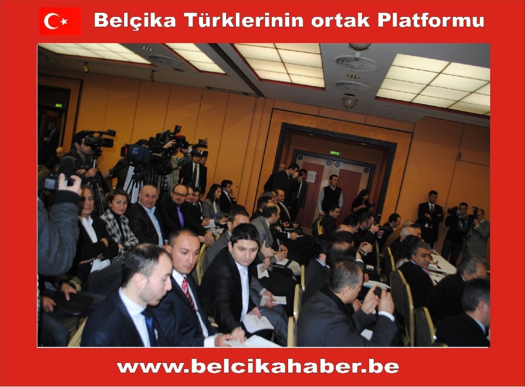 Arınç Avrupalı Türk Gazetecilerle Buluştu