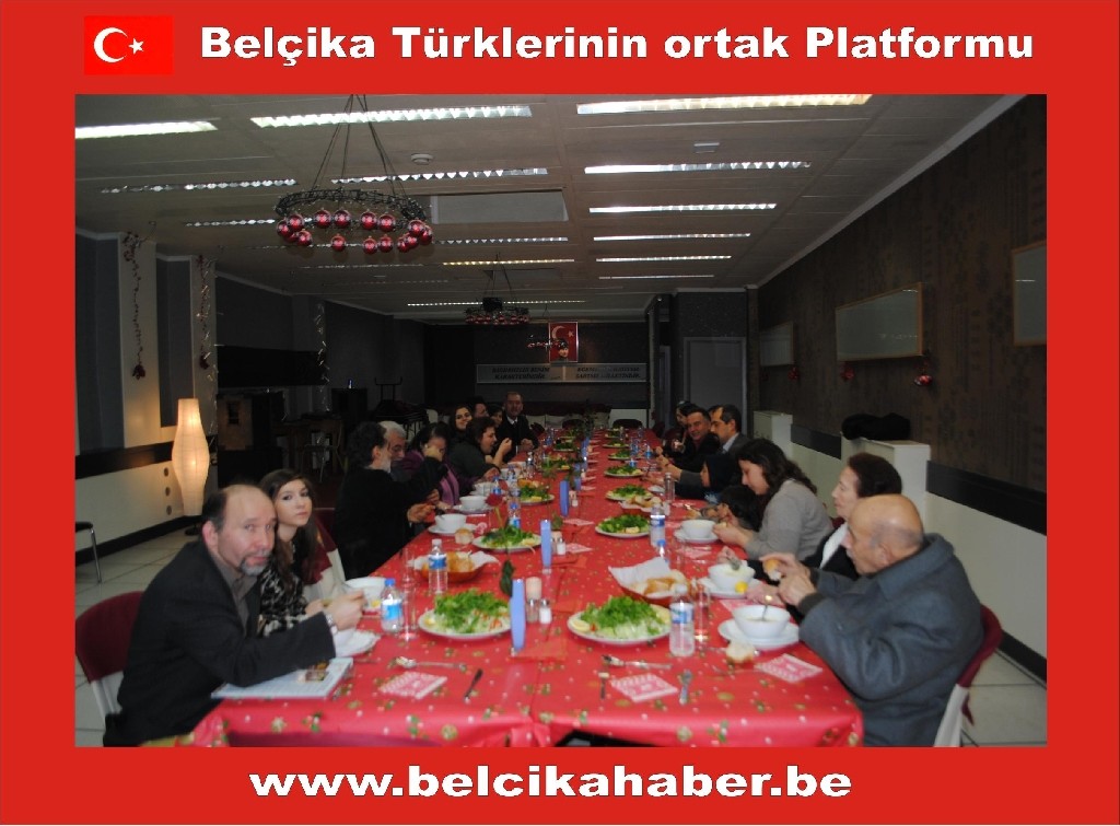 BELÇİKA HABER YAZAR KADROSU BİR YEMEKTE BULUŞTU