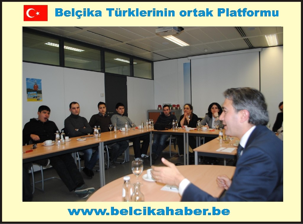 ÖĞRENCİLERDEN SİYASİLERE VE BÜYÜKELÇİLİĞE ZİYARET