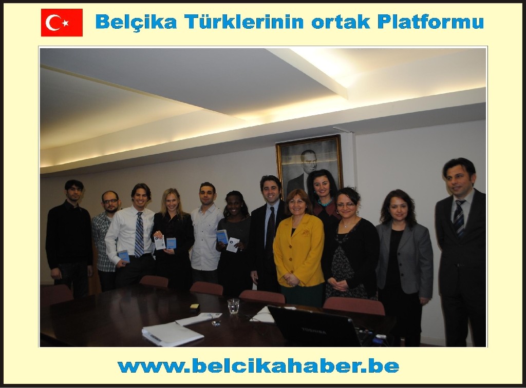 ÖĞRENCİLERDEN SİYASİLERE VE BÜYÜKELÇİLİĞE ZİYARET