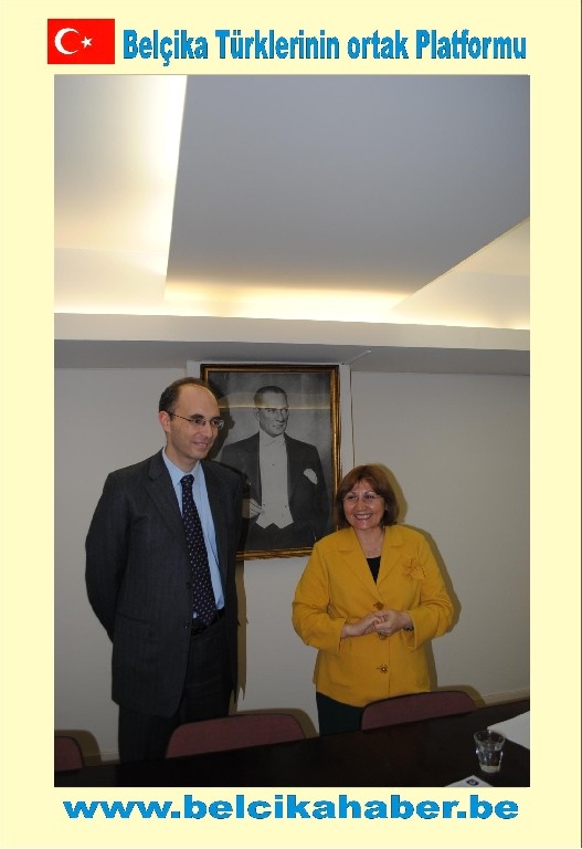 ÖĞRENCİLERDEN SİYASİLERE VE BÜYÜKELÇİLİĞE ZİYARET