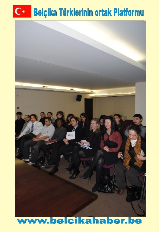 ÖĞRENCİLERDEN SİYASİLERE VE BÜYÜKELÇİLİĞE ZİYARET