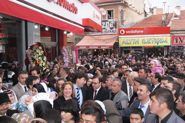 Veli Yüksel: “Sosyalkonut Fonu’nun iflası söz konusu değil”