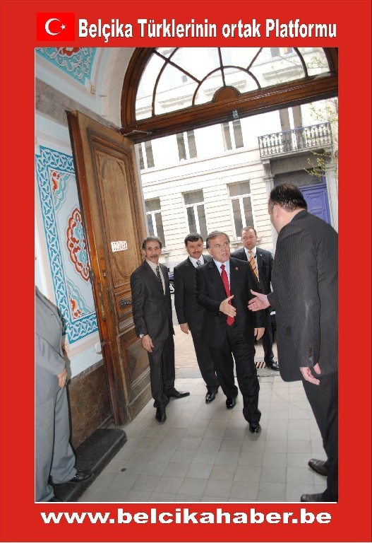 TBMM Başkanı ŞAHİN, Brüksel'de Belçika Diyanet Vakfı'nı Ziyaret Etti