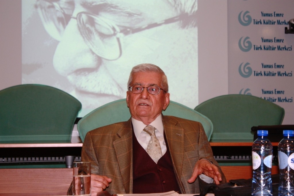 Yazar Rasim Özdenören, Brüksel 'de okurlarıyla buluştu