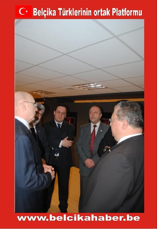 Egemen Bağış, Yunus Emre Vakfı'nı Ziyaret  Etti