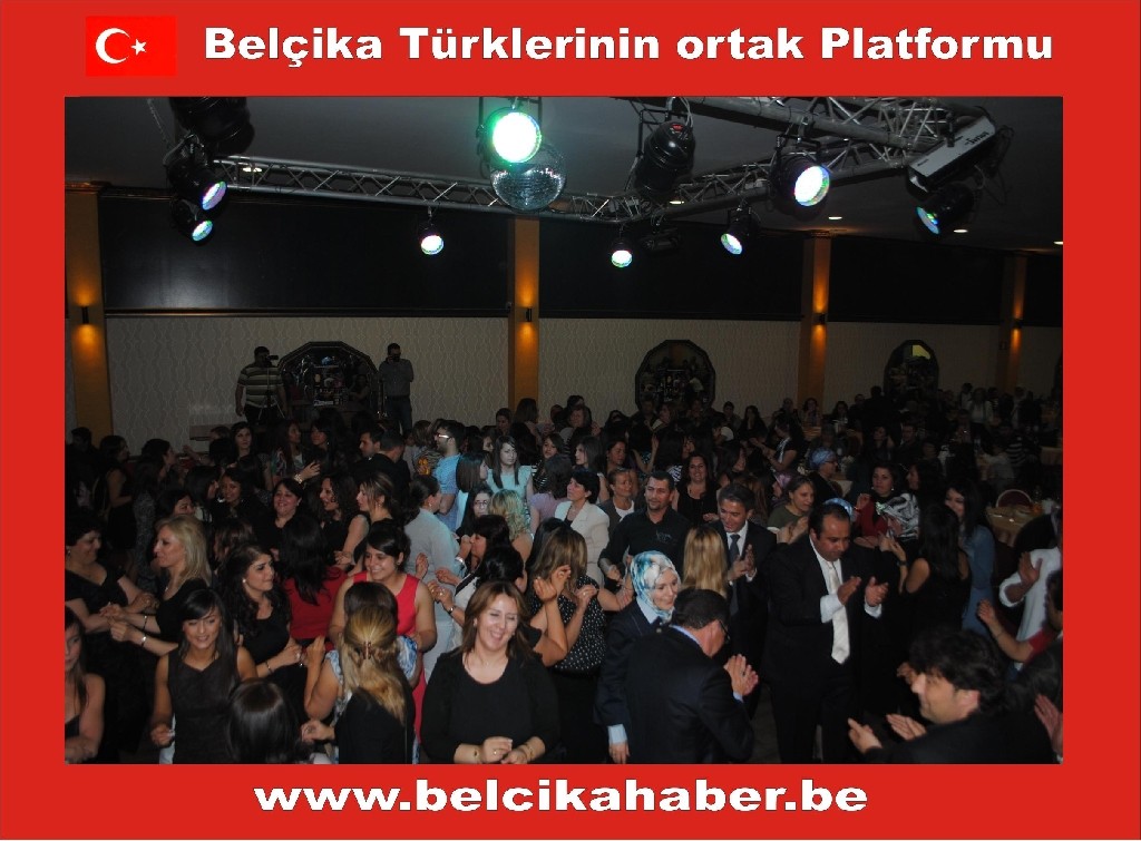 BELÇİKALI EMİRDAĞLILAR BRÜKSEL'DE DÜZENLENEN KONSERDE BİR ARAYA GELDİ