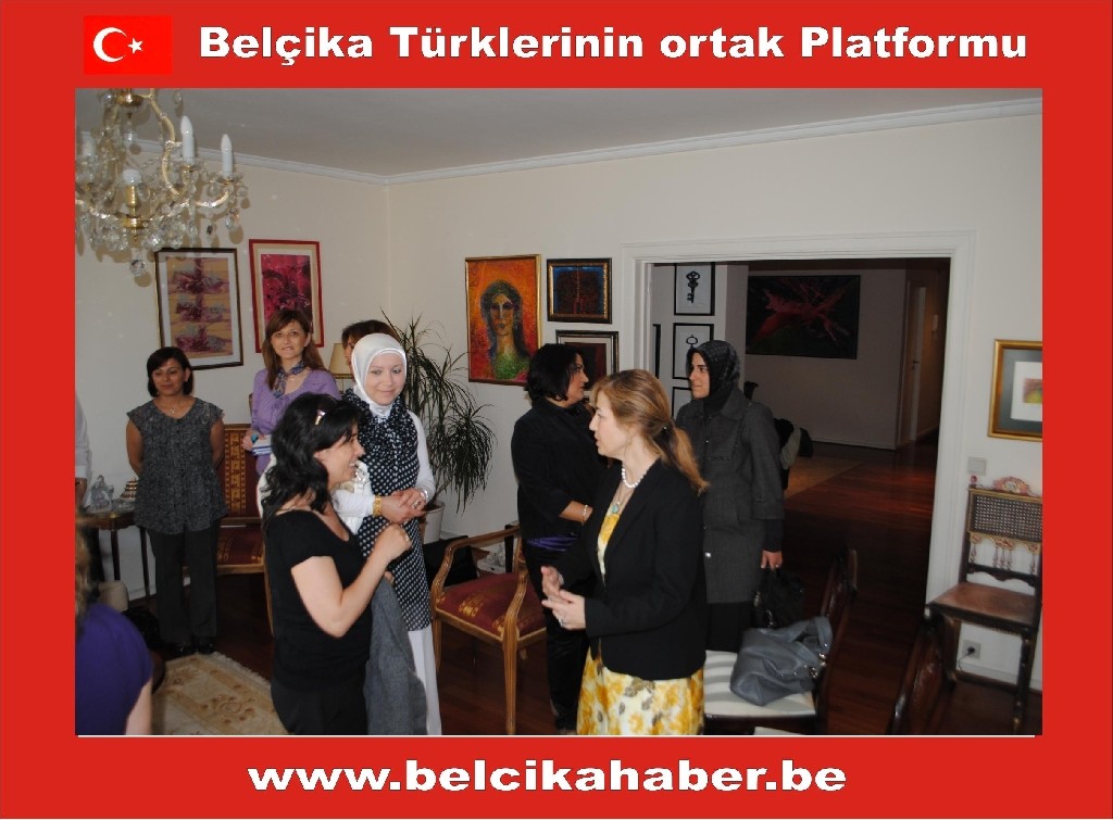 RESSAM AYŞEGÜL POROY'DAN, SEFİRE ERSAVCIYA KAHVALTILI VEDA