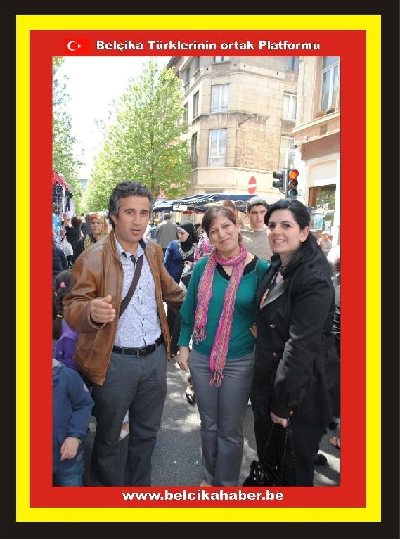 SCHAERBEEK VE SAINT JOSSE'DE BRADERIE COŞKUSU YAŞANDI