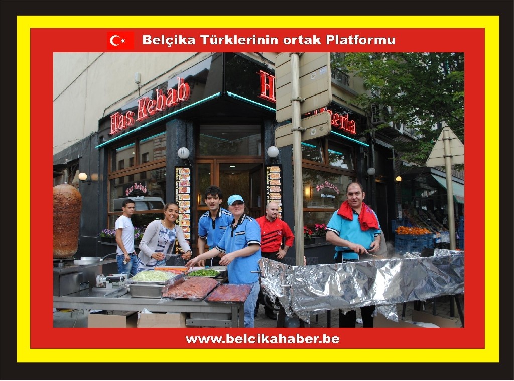 SCHAERBEEK VE SAINT JOSSE'DE BRADERIE COŞKUSU YAŞANDI