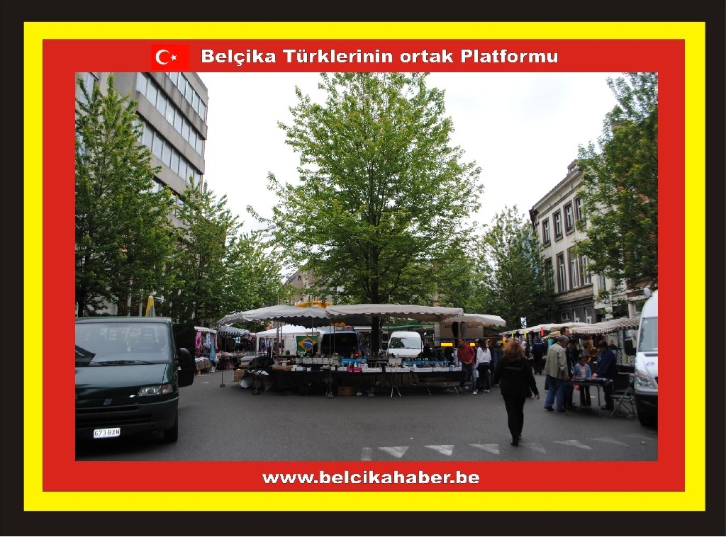 SCHAERBEEK VE SAINT JOSSE'DE BRADERIE COŞKUSU YAŞANDI