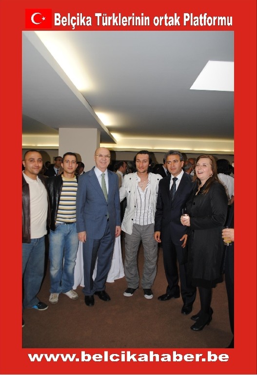 POROY'LARIN RESEPSİYONUNDA '19 MAYIS' COŞKUSU YAŞANDI