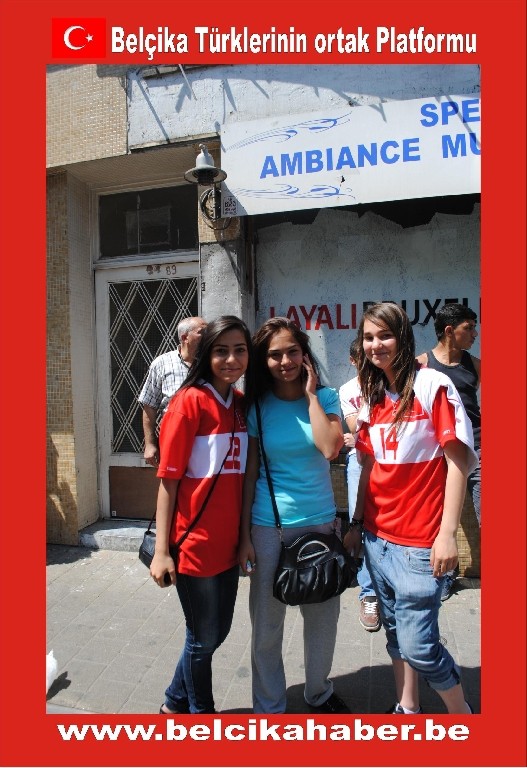 YÜ<LERCE TARAFTAR MİLLİLERİ CUMA'YA BEKLEDİ