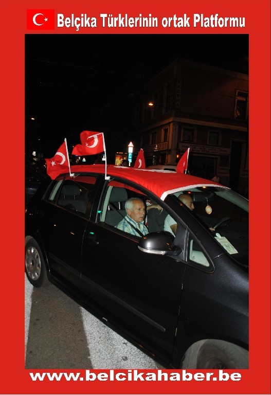 MİLLİ COŞKU BELÇİKA'DA GECEBOYU DEVAM ETTİ