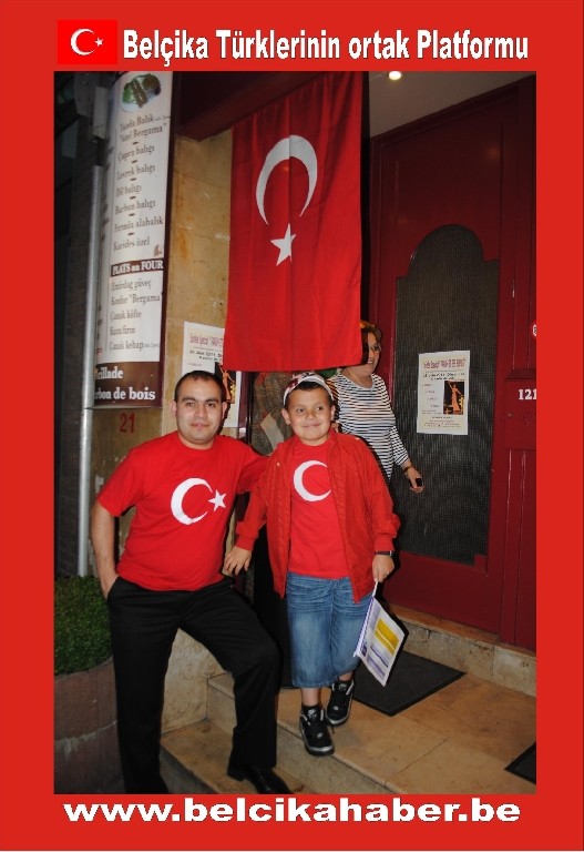 MİLLİ COŞKU BELÇİKA'DA GECEBOYU DEVAM ETTİ
