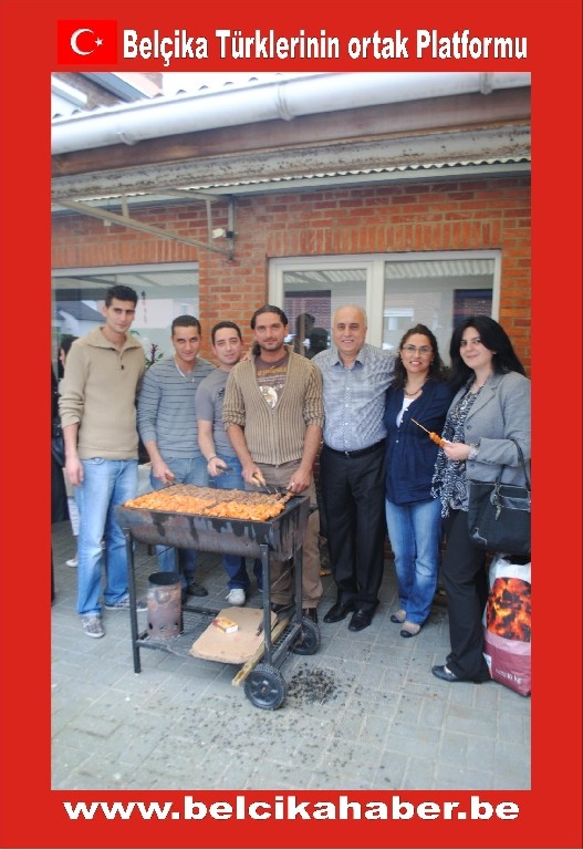 MÜZİK KULÜP SİYASİLERİ BARBÜKÜ'DE BULUŞTURDU