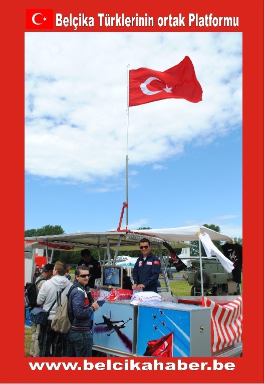 TÜRK YILDIZLARI NEFESLERİ KESTİ