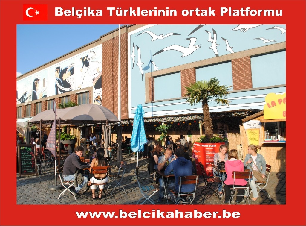BİNLERCE BRÜKSELLİ YAPAY PLAJA KOŞTU