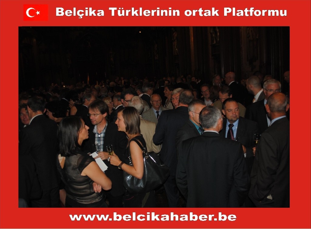 FLAMANLAR BAYRAMLARINI BİR RESEPSİYON İLE KUTLADILAR