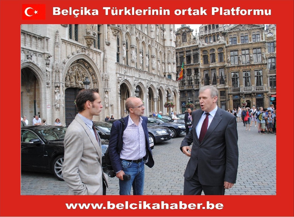 FLAMANLAR BAYRAMLARINI BİR RESEPSİYON İLE KUTLADILAR