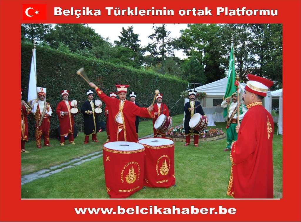 BAŞKONSOLOS ÇAKAR'DAN MEHTERAN TAKIMI ONURUNA RESEPSİYON