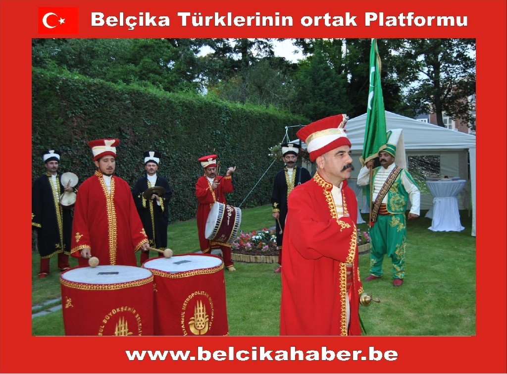 BAŞKONSOLOS ÇAKAR'DAN MEHTERAN TAKIMI ONURUNA RESEPSİYON