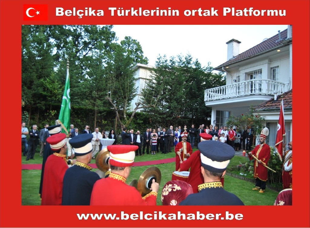 BAŞKONSOLOS ÇAKAR'DAN MEHTERAN TAKIMI ONURUNA RESEPSİYON