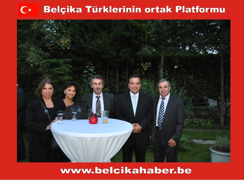 BAŞKONSOLOS ÇAKAR'DAN MEHTERAN TAKIMI ONURUNA RESEPSİYON
