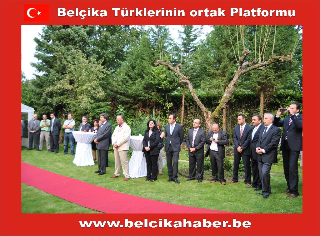 BAŞKONSOLOS ÇAKAR'DAN MEHTERAN TAKIMI ONURUNA RESEPSİYON