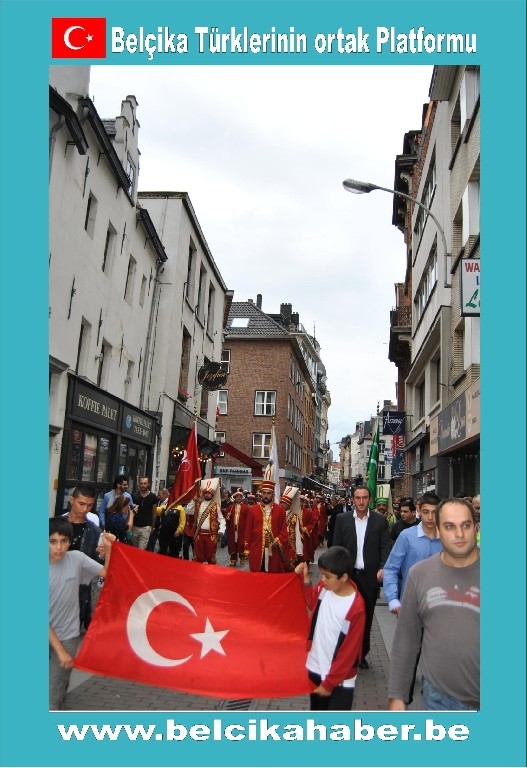 MEHTER TAKIMI MARŞLARIYLA ANVERSİ İNLETTİ