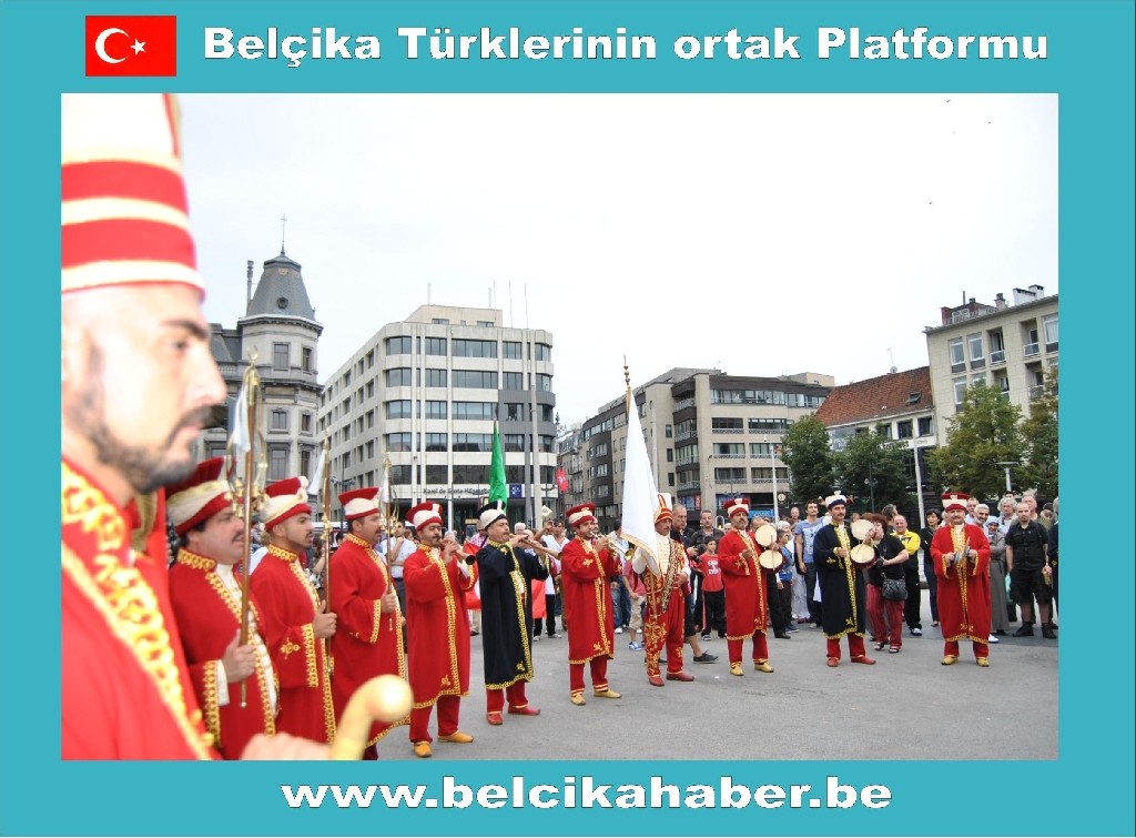 MEHTER TAKIMI MARŞLARIYLA ANVERSİ İNLETTİ
