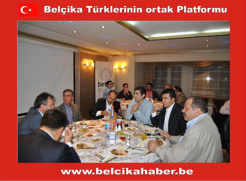 BETİAD ÜYELERİNE İFTAR YEMEĞİ VERDİ