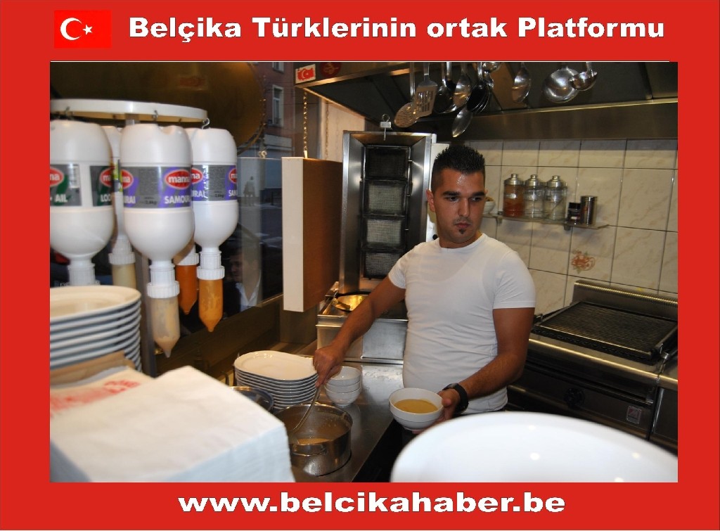 KONYA RESTAURANT'TAN DOSTLARINA İFTAR