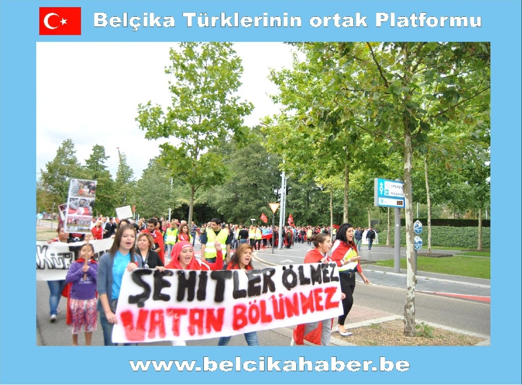 ŞEHİTLER İÇİN GENK'TE ANMA VE YÜRÜYÜŞ DÜZENLENDİ