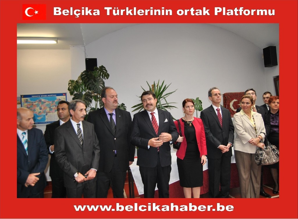 DİYANET VAKFI'NDA BAYRAMLAŞMA COŞKUSU