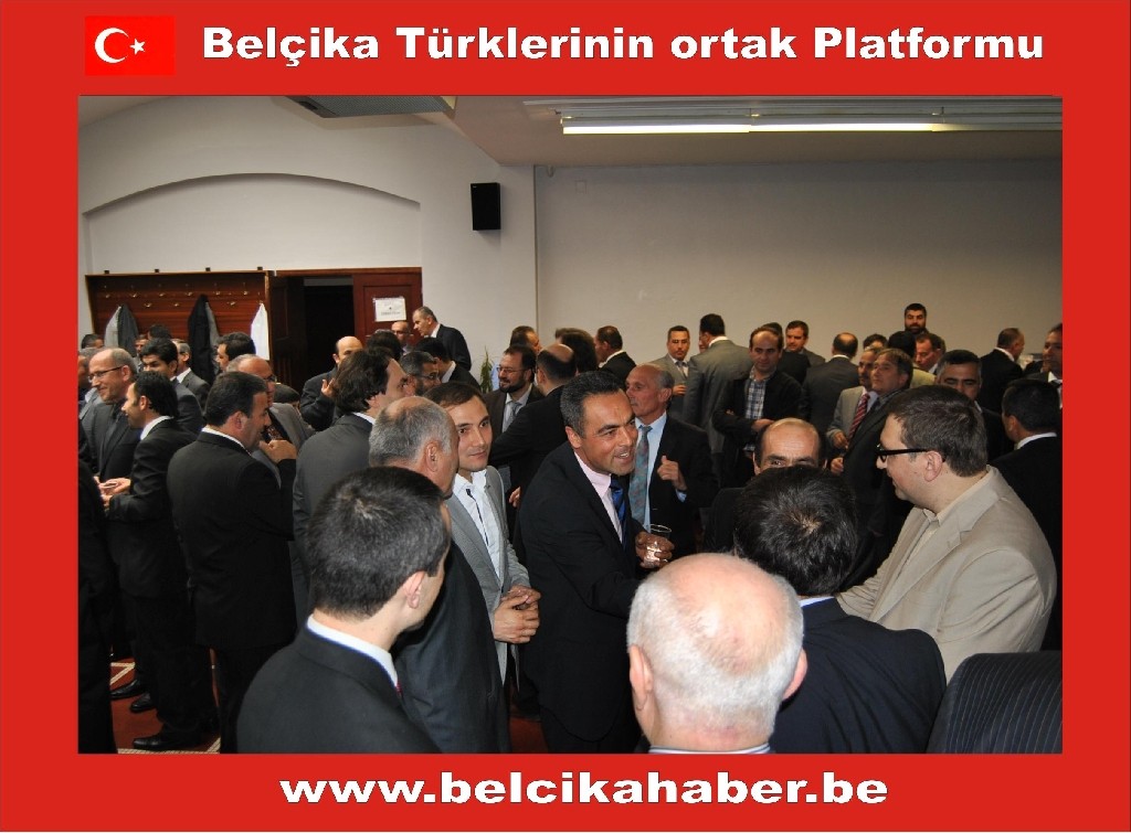 DİYANET VAKFI'NDA BAYRAMLAŞMA COŞKUSU