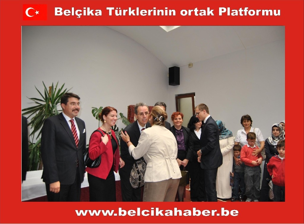 DİYANET VAKFI'NDA BAYRAMLAŞMA COŞKUSU