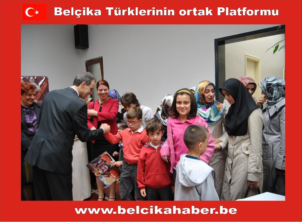 DİYANET VAKFI'NDA BAYRAMLAŞMA COŞKUSU