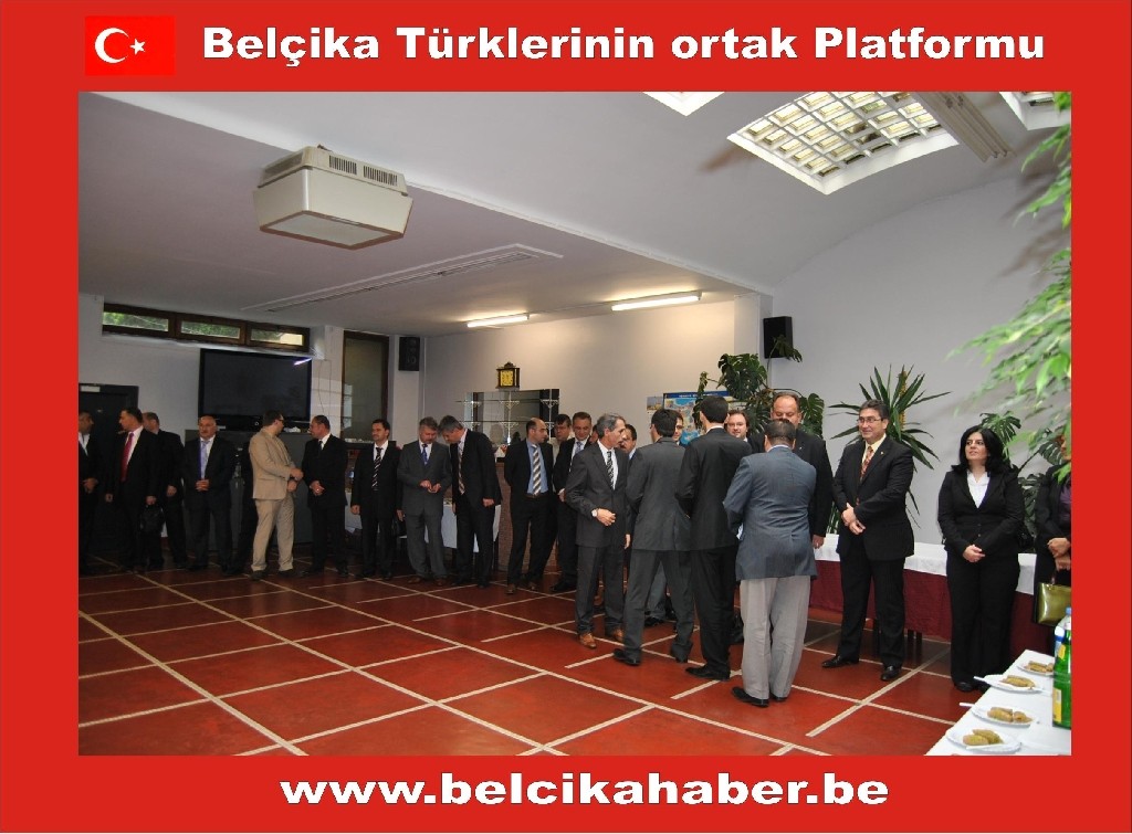 DİYANET VAKFI'NDA BAYRAMLAŞMA COŞKUSU