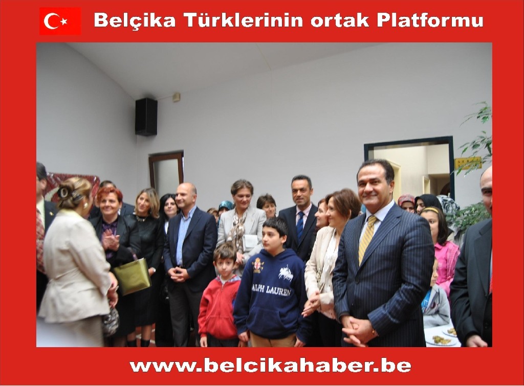 DİYANET VAKFI'NDA BAYRAMLAŞMA COŞKUSU