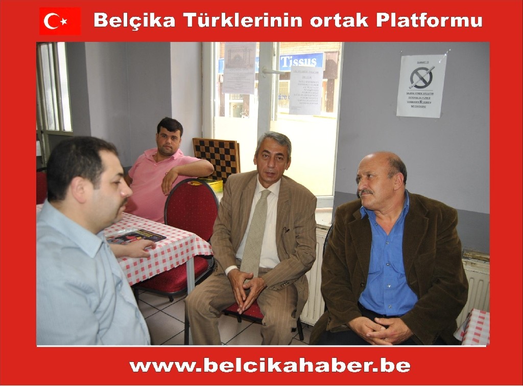 ÜLKÜCÜLER BRÜKSEL'DE BİRLİKTELİK SERGİLEDİLER