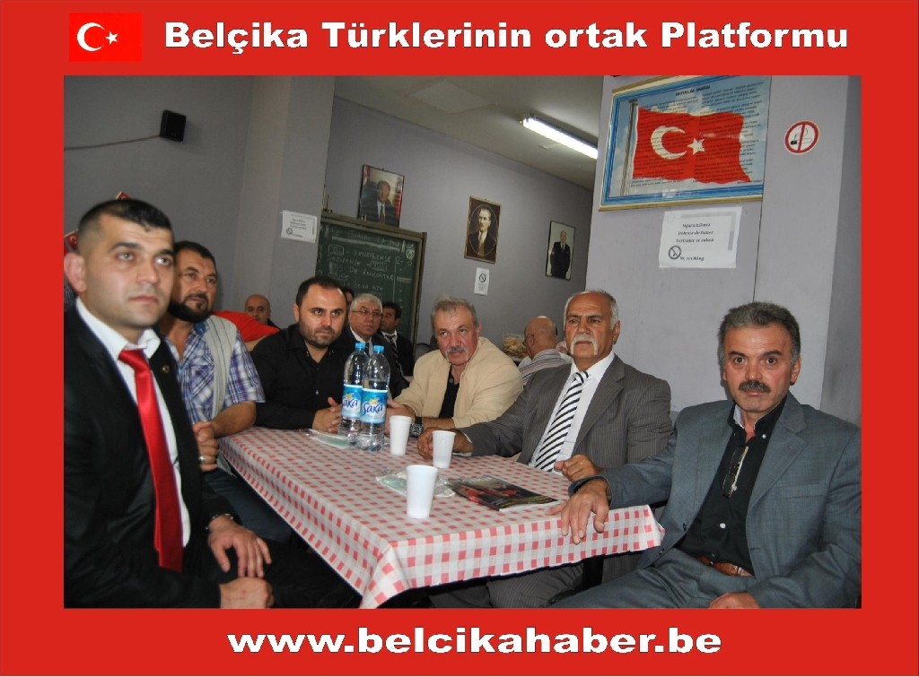 ÜLKÜCÜLER BRÜKSEL'DE BİRLİKTELİK SERGİLEDİLER