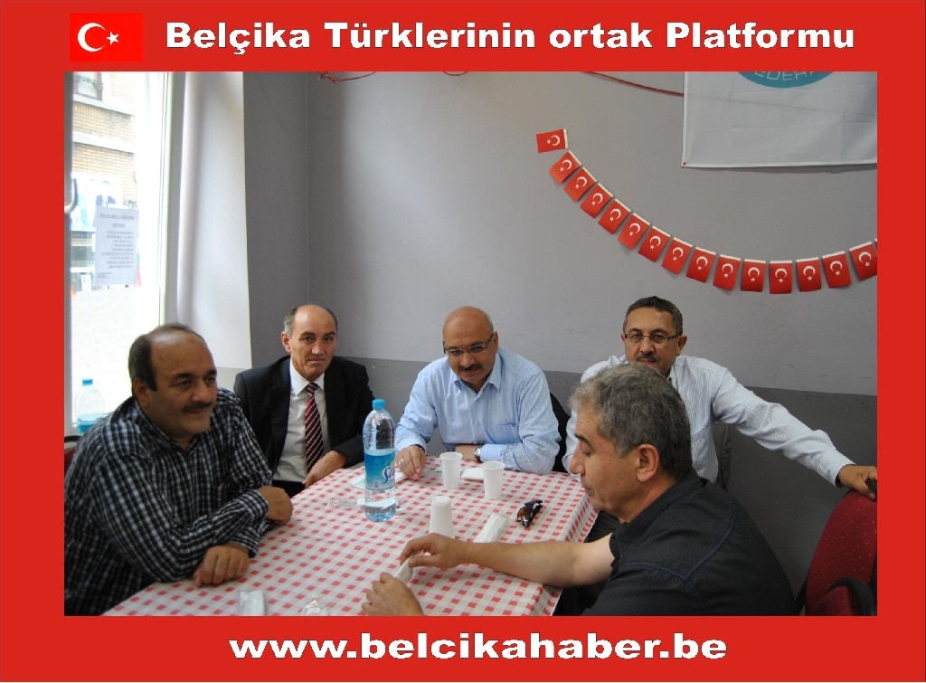 ÜLKÜCÜLER BRÜKSEL'DE BİRLİKTELİK SERGİLEDİLER