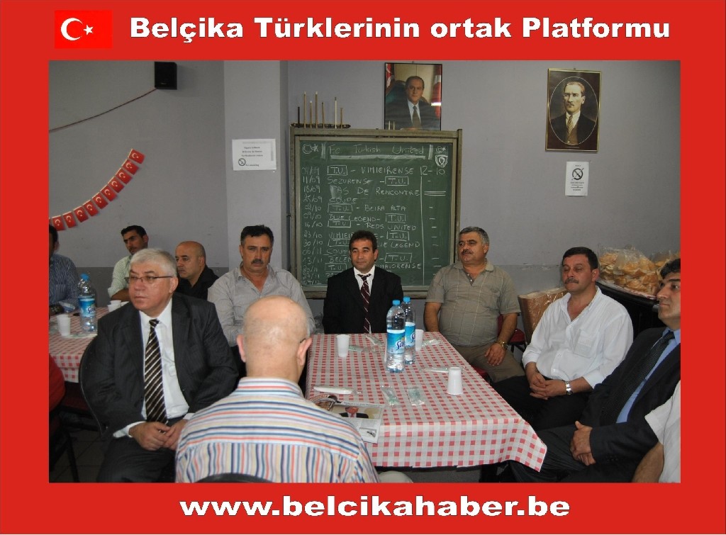 ÜLKÜCÜLER BRÜKSEL'DE BİRLİKTELİK SERGİLEDİLER