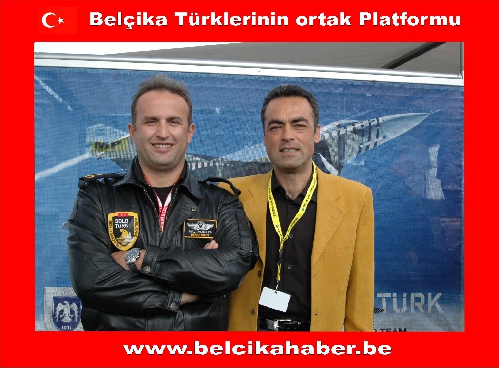 TÜRK SOLO BELÇİKA SEMALARINDAKİ GÖSTERİSİYLE NEFESLERİ KESTİ