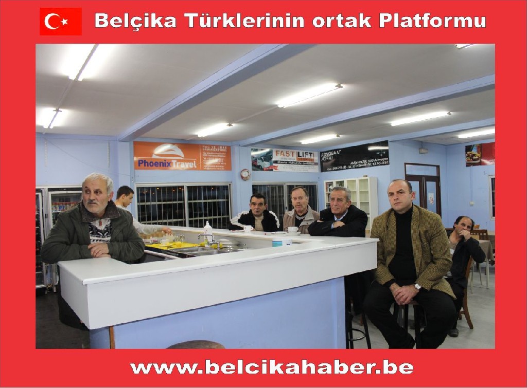 ANVERS'TE VATANDAŞLAR EMEKLİLİK VE SOSYAL HAKLAR KONUSUNDA BİLGİLENDİRİLDİ