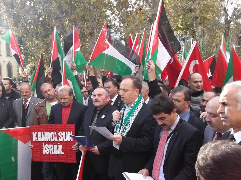 KOCAELİDE BİNLERCE KİŞİ İSRAİL’İ PROTESTO ETTİ
